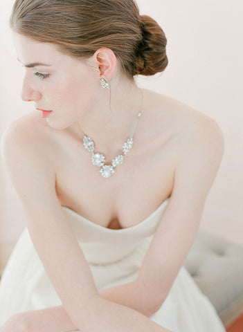 Crystal Statement Necklace (N211)