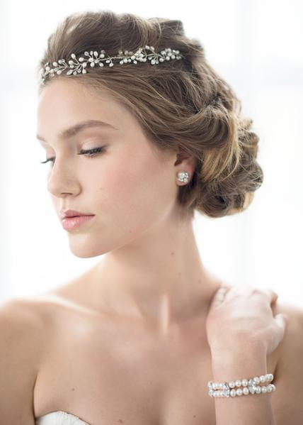 Delicate Pearl & Crystal Hair Vine (Silver)