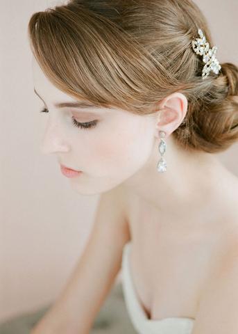 Demure Sparkle Earrings