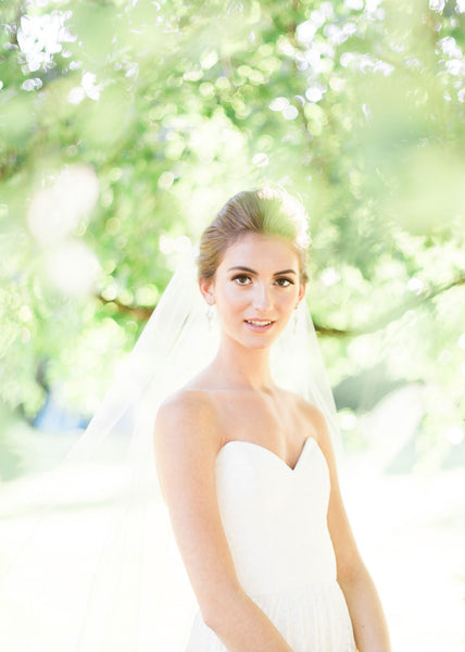 Lily Single Layer Fingertip Veil