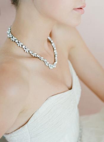 Simple Floral Crystal Necklace
