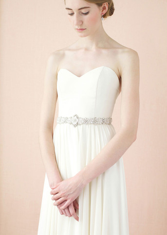 Sparkled Fleur Sash